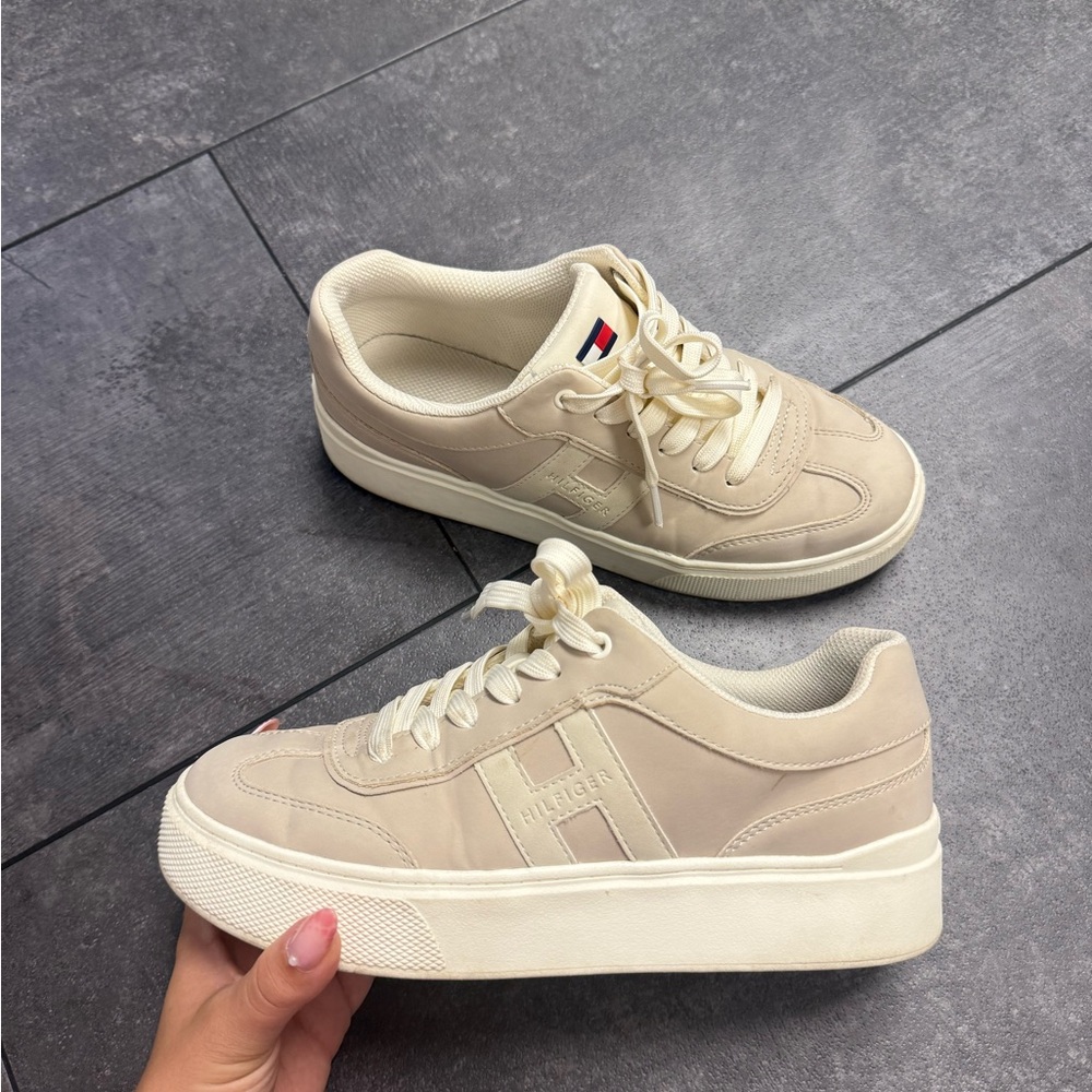 Tommy Hilfiger Cream Platform Sneakers
